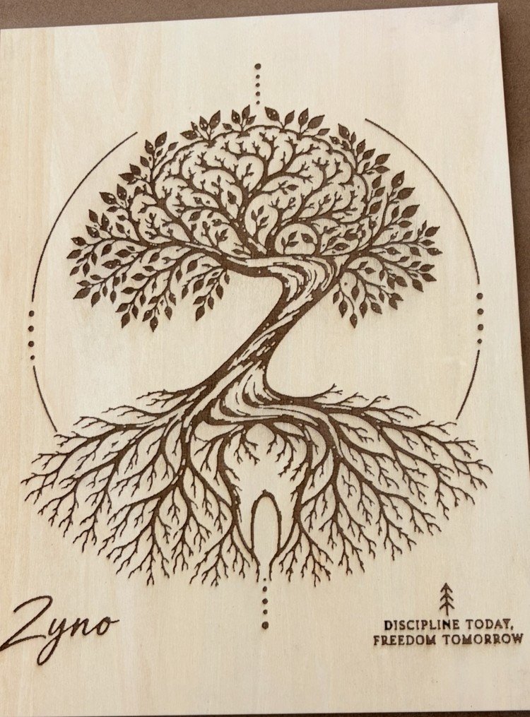 Lámina árbol de la vida grabada a láser en madera con nombres de la familia