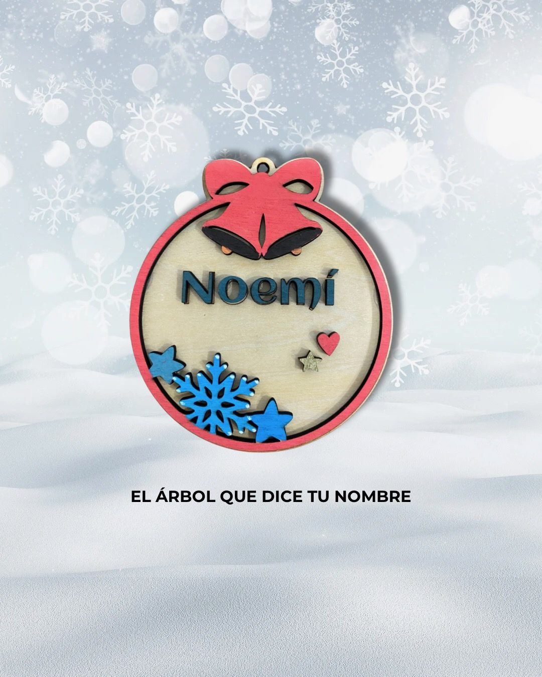 Adorno navideño personalizado grabado láser con nombre Noemí